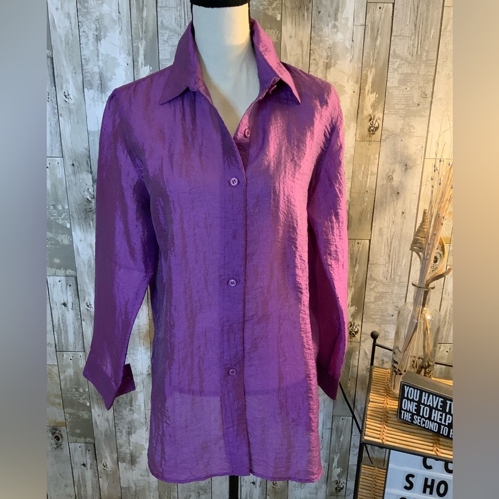 The Travel Collection. Long button down. Size S